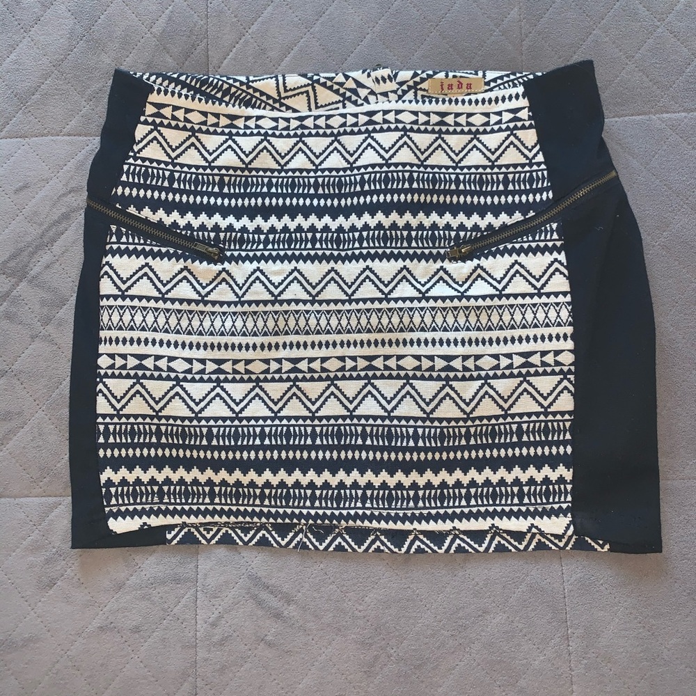 Skirt worn once